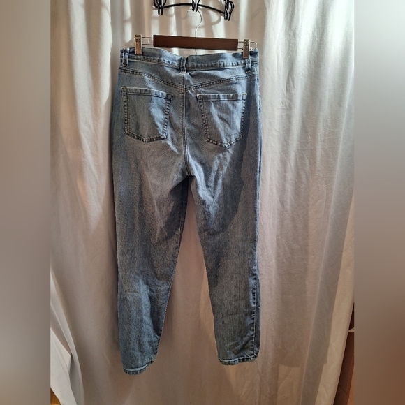Gloria Vanderbilt Amanda jeans size 8 short - Picture 3 of 4